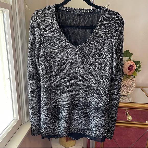 APT 9 V-neck Sequin Metallic Silver/Blk long sleeve pull on lined sweater size M - Picture 1 of 6